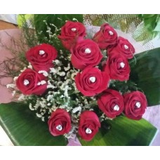 DIAMOND ROSES